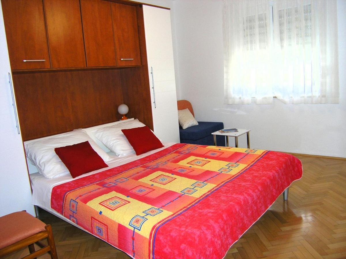 Apartments Natasa Krk Town Extérieur photo