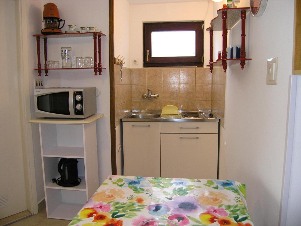 Apartments Natasa Krk Town Extérieur photo